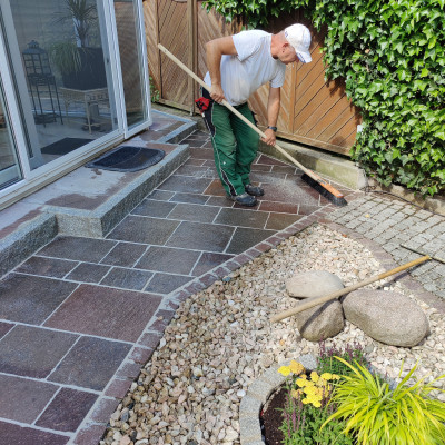 Jobs - Helmes Gartenbau