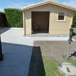 Helmes Gartenbau - Gartenhaus und Carports