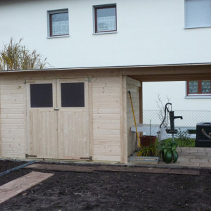 Helmes Gartenbau - Gartenhaus und Carports