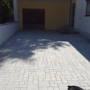 Helmes Gartenbau - Pflasterarbeiten und Wege
