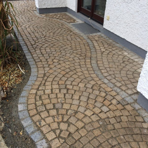 Helmes Gartenbau - Pflasterarbeiten und Wege