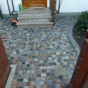 Helmes Gartenbau - Pflasterarbeiten und Wege