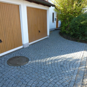 Helmes Gartenbau - Pflasterarbeiten und Wege