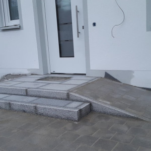 Helmes Gartenbau - Podest