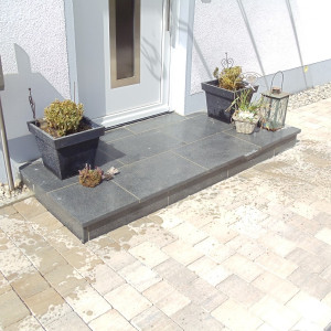 Helmes Gartenbau - Podeste und Treppen